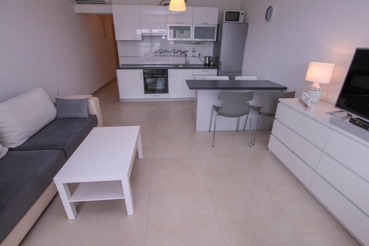 קלק Apartments Zoya מראה חיצוני תמונה