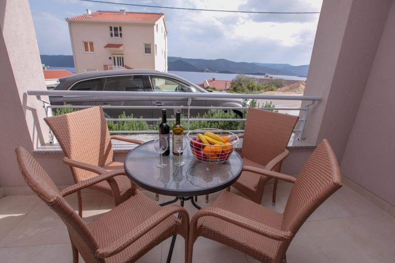 קלק Apartments Zoya מראה חיצוני תמונה