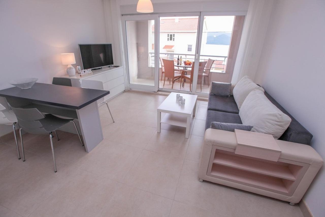 קלק Apartments Zoya מראה חיצוני תמונה