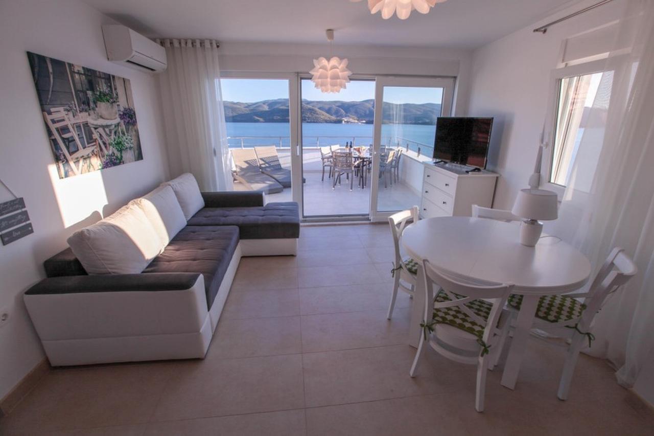 קלק Apartments Zoya מראה חיצוני תמונה