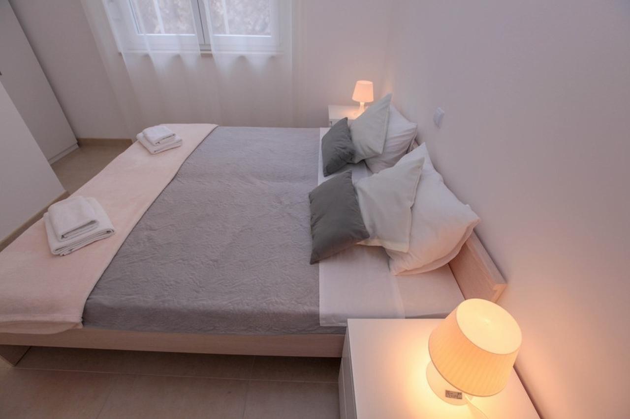 קלק Apartments Zoya מראה חיצוני תמונה