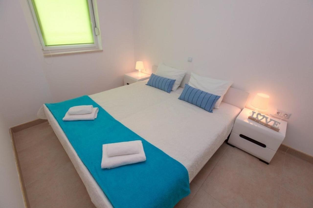 קלק Apartments Zoya מראה חיצוני תמונה