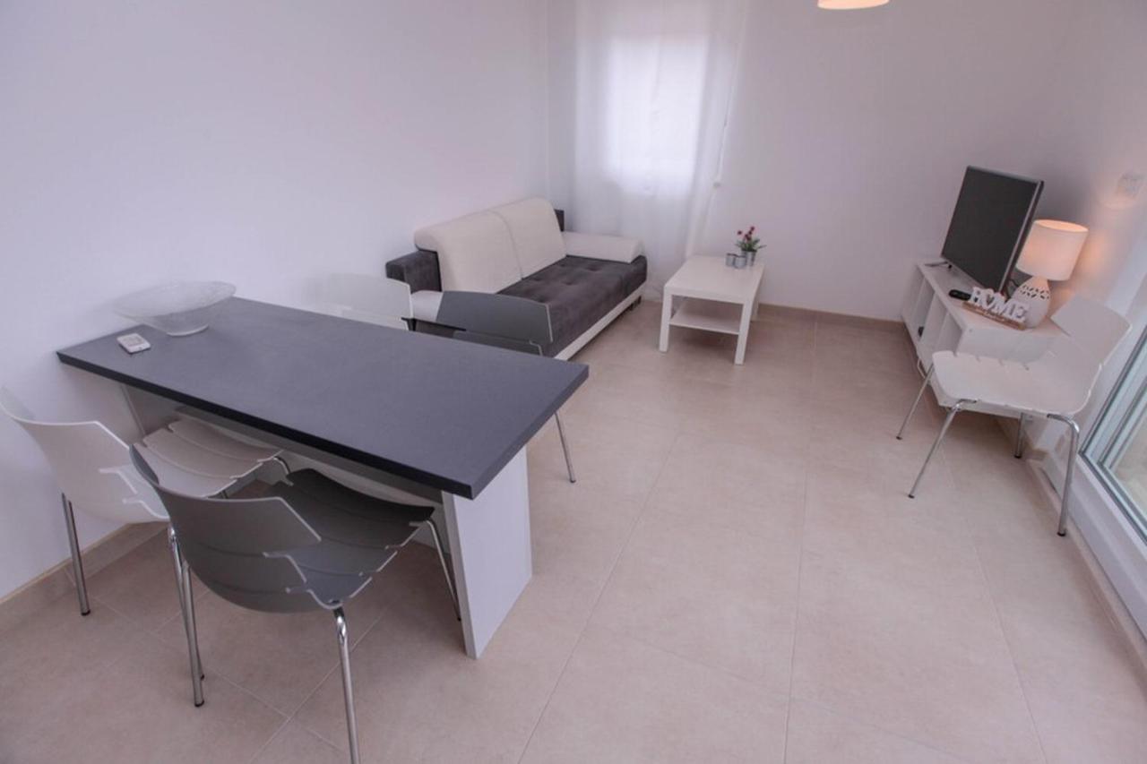 קלק Apartments Zoya מראה חיצוני תמונה